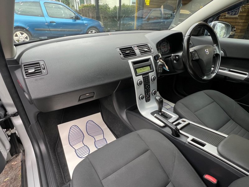 VOLVO C30