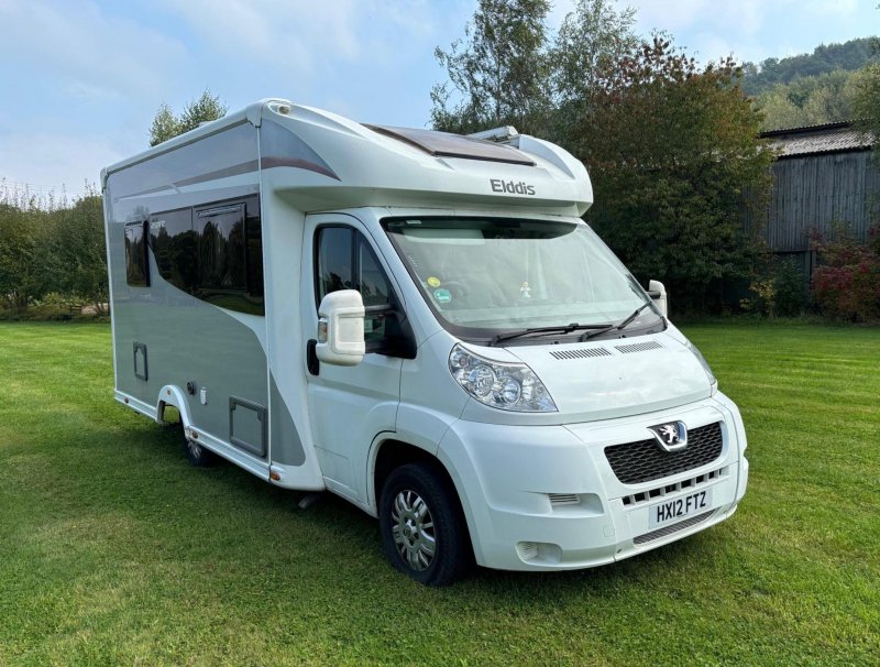 View PEUGEOT BOXER 2.2 HDi 333 FWD L2 2dr