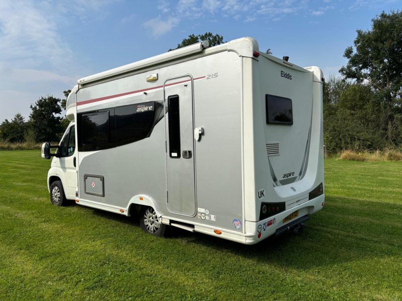 View PEUGEOT BOXER 2.2 HDi 333 FWD L2 2dr