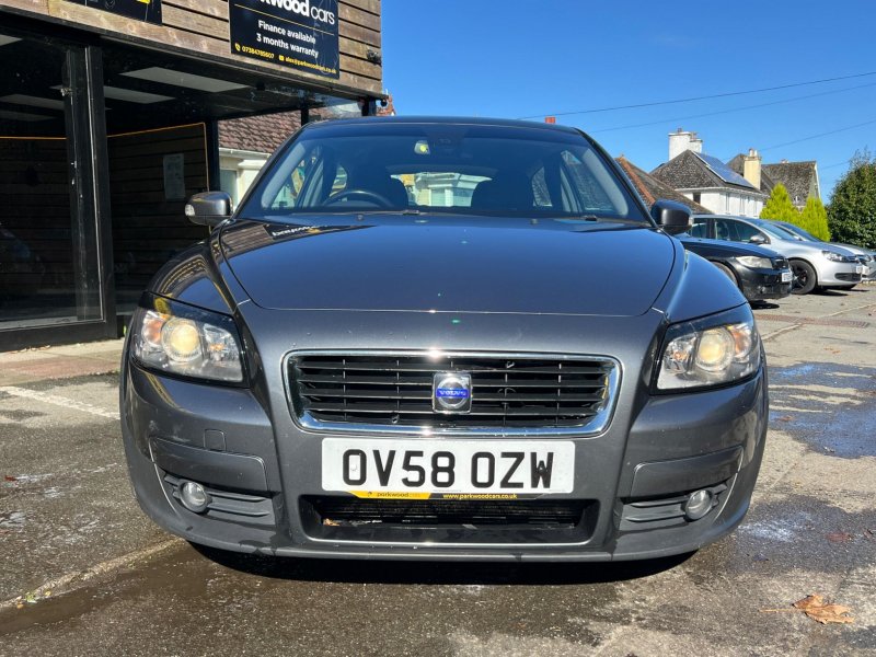 VOLVO C30