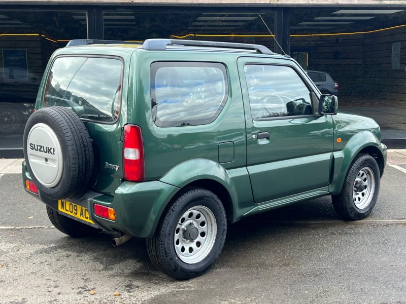 View SUZUKI JIMNY 1.3 JLX 3dr