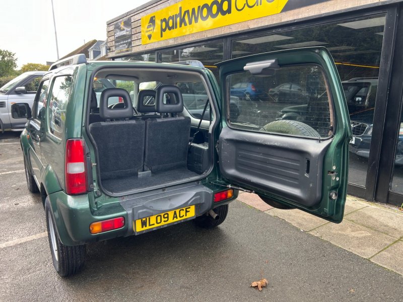 SUZUKI JIMNY
