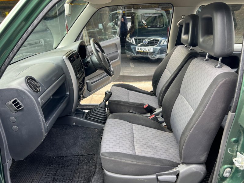 SUZUKI JIMNY
