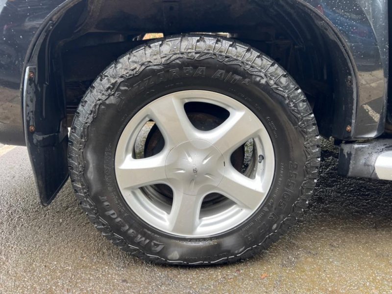 ISUZU D-MAX