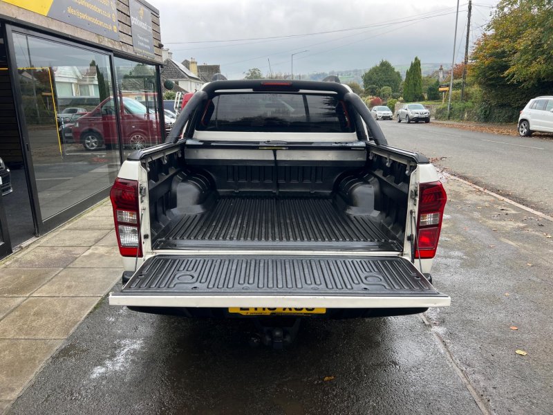 ISUZU D-MAX
