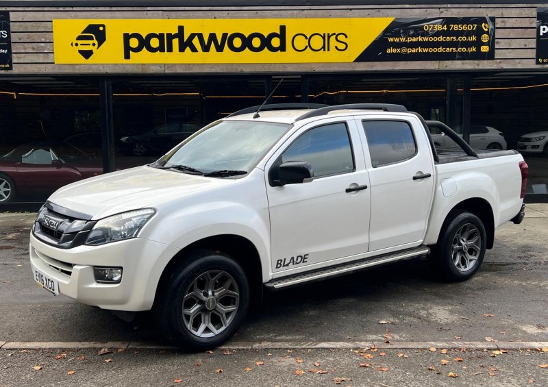 View ISUZU D-MAX 2.5 TD Blade 4x4 4dr
