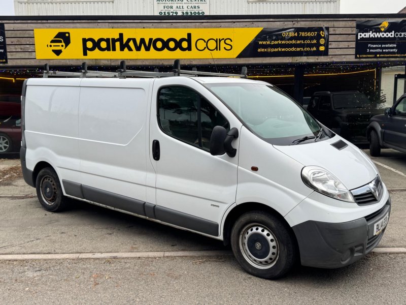View VAUXHALL VIVARO 2.0 2900 CDTi FWD L3 4dr