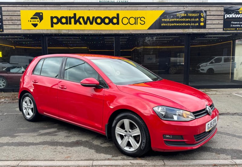 View VOLKSWAGEN GOLF 1.6 TDI BlueMotion Tech Match DSG Euro 5 (s/s) 5dr