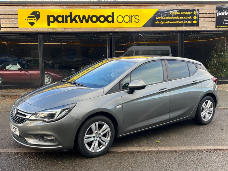 View VAUXHALL ASTRA 1.6 CDTi ecoTEC BlueInjection Tech Line Nav Euro 6 (s/s) 5dr