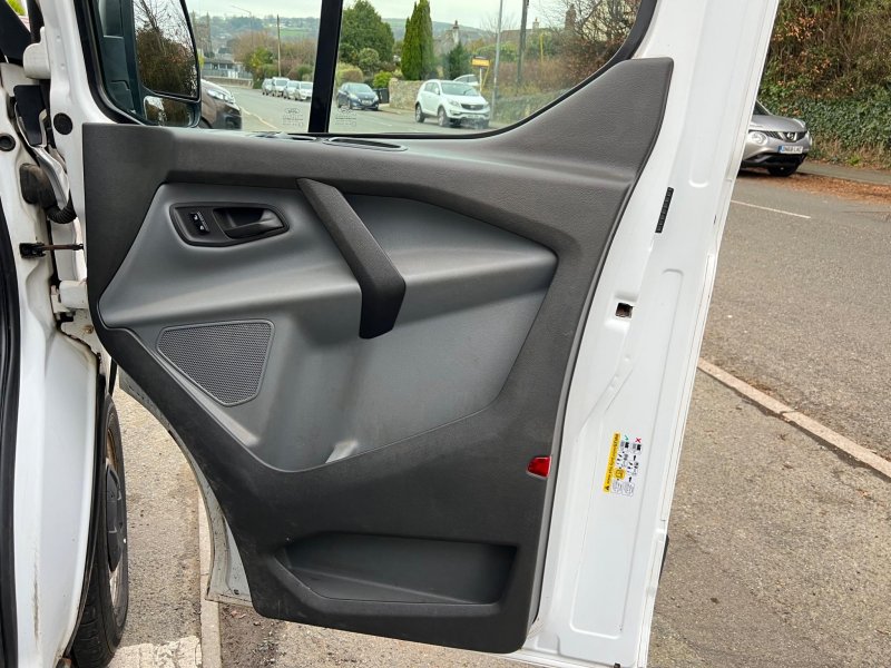 FORD TRANSIT CUSTOM