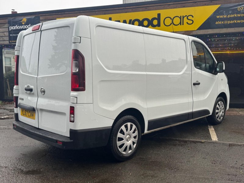 View NISSAN NV300 1.6 dCi 1.0t Acenta L1 H1 Euro 6 5dr