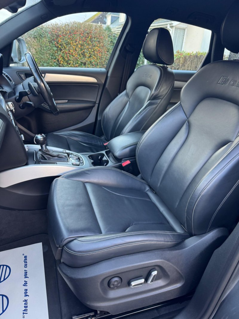 AUDI SQ5