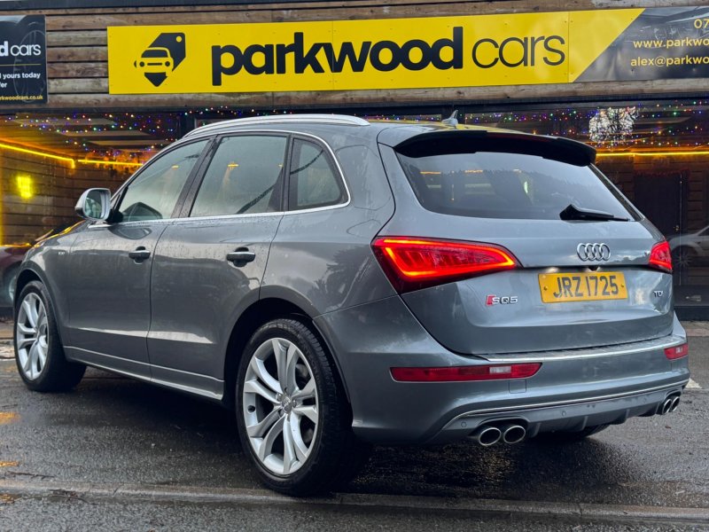 AUDI SQ5
