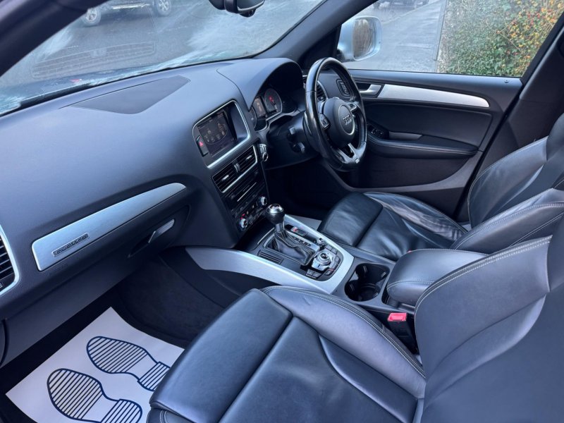 AUDI SQ5