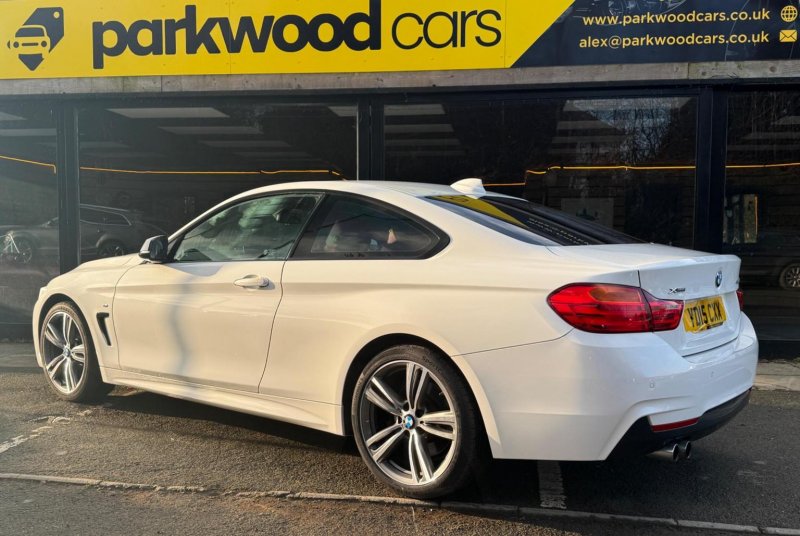 BMW 4 SERIES