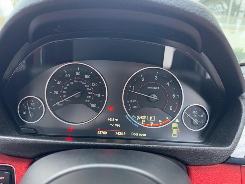 BMW 4 SERIES