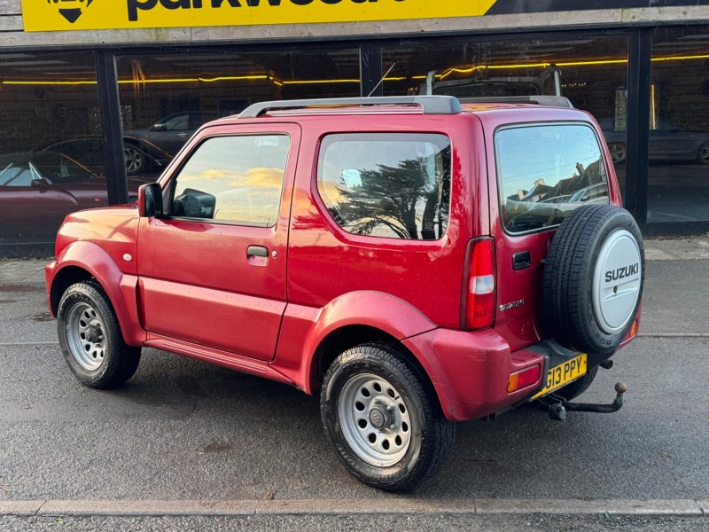 SUZUKI JIMNY