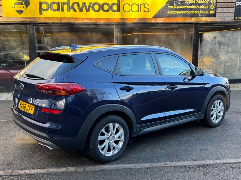 View HYUNDAI TUCSON 1.6 CRDi SE Nav Euro 6 (s/s) 5dr