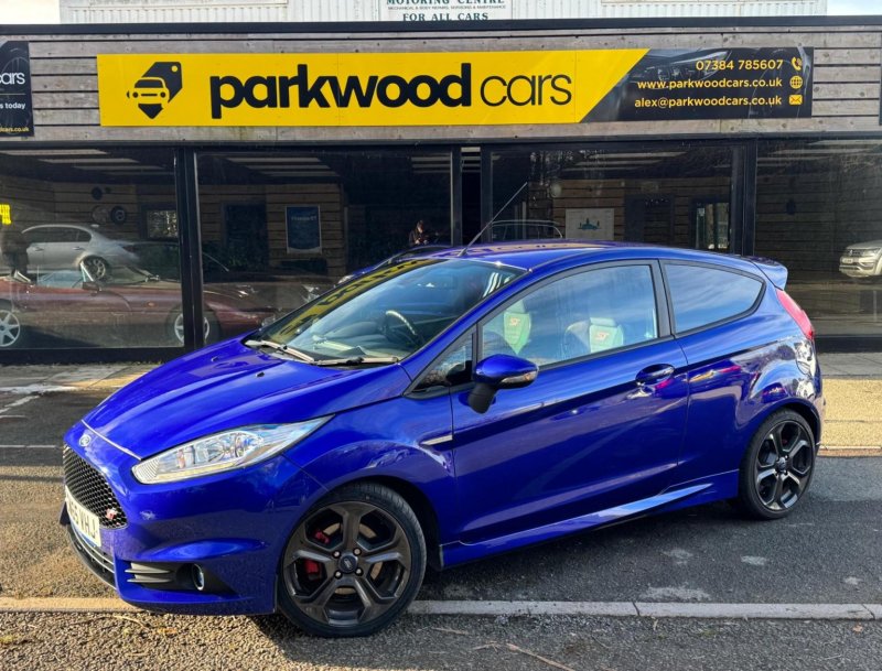 View FORD FIESTA 1.6T EcoBoost ST-2 Euro 6 3dr