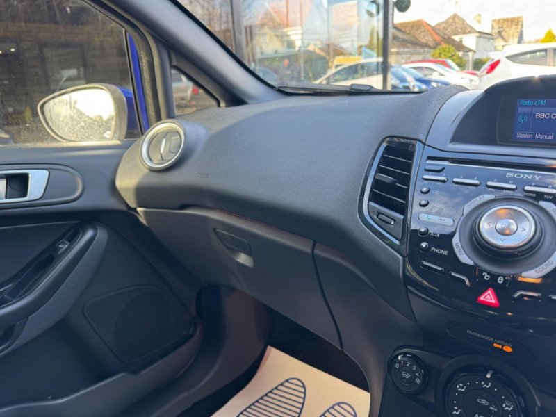 FORD FIESTA