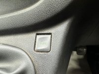 NISSAN NV300