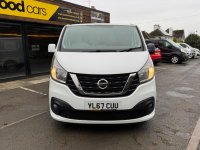NISSAN NV300