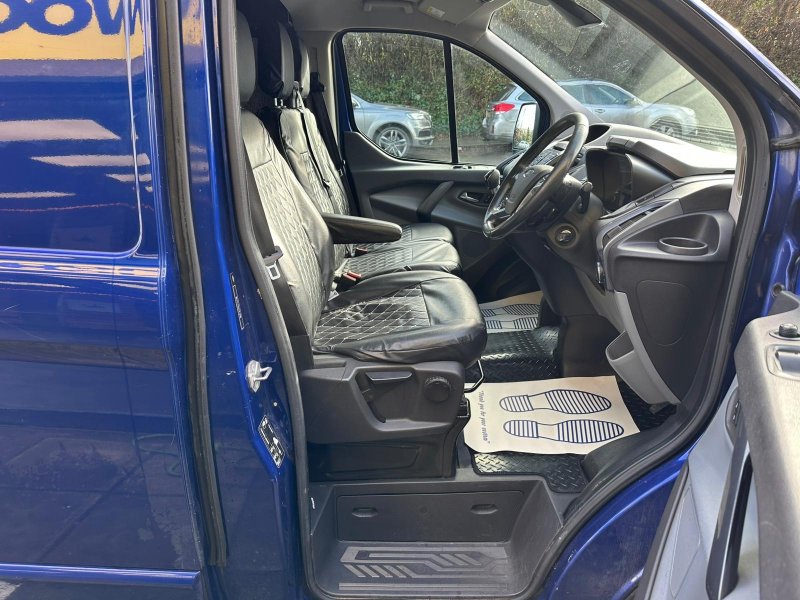 FORD TRANSIT CUSTOM