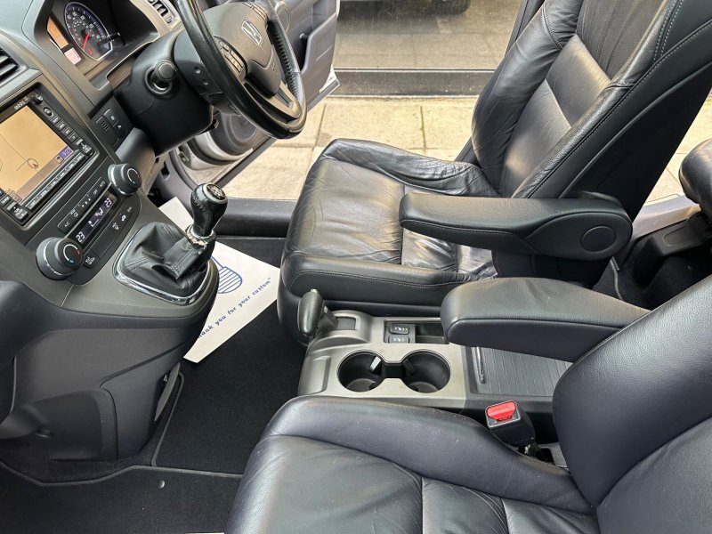 HONDA CR-V