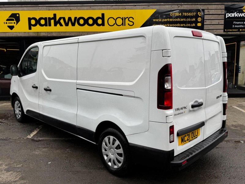 RENAULT TRAFIC