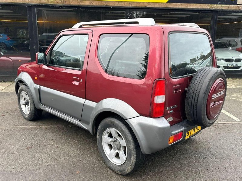 SUZUKI JIMNY
