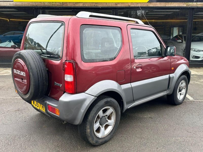 SUZUKI JIMNY