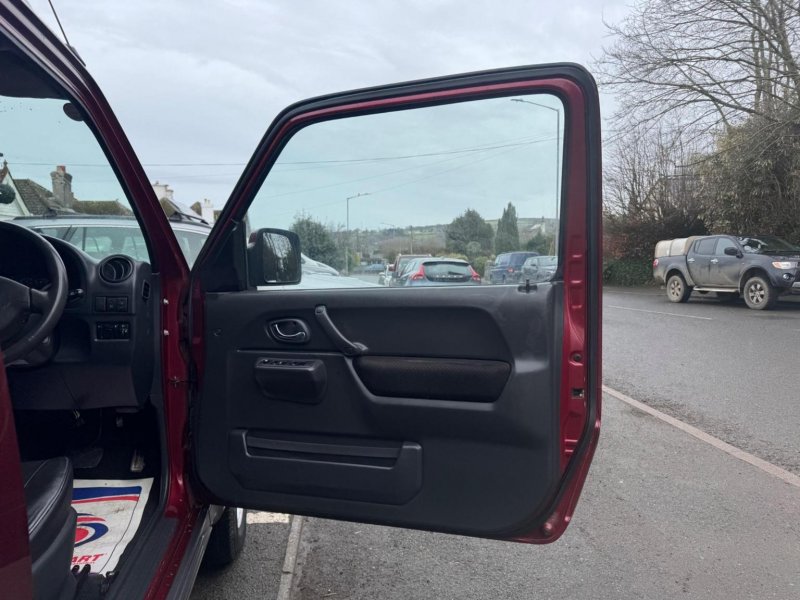 SUZUKI JIMNY