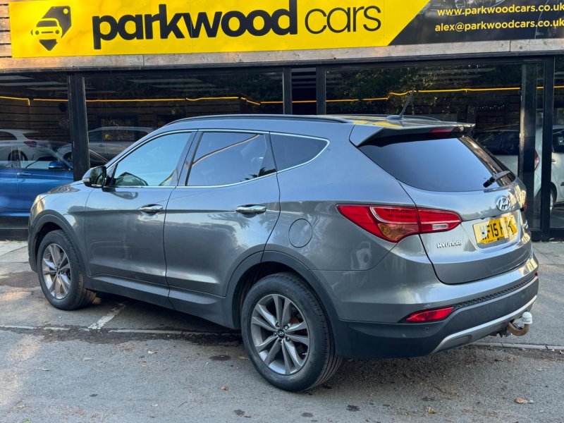 View HYUNDAI SANTA FE 2.2 CRDi Premium 4WD Euro 5 5dr (5 seat)