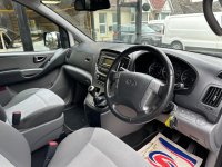 HYUNDAI I800