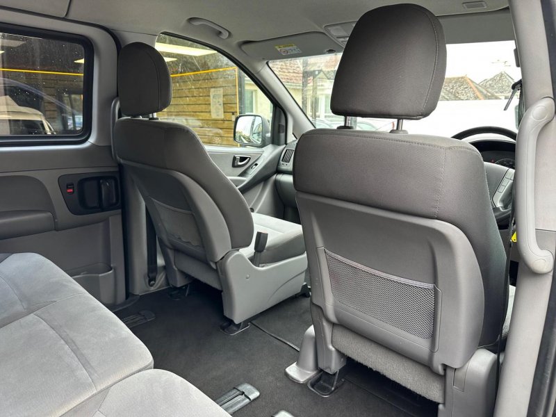 HYUNDAI I800