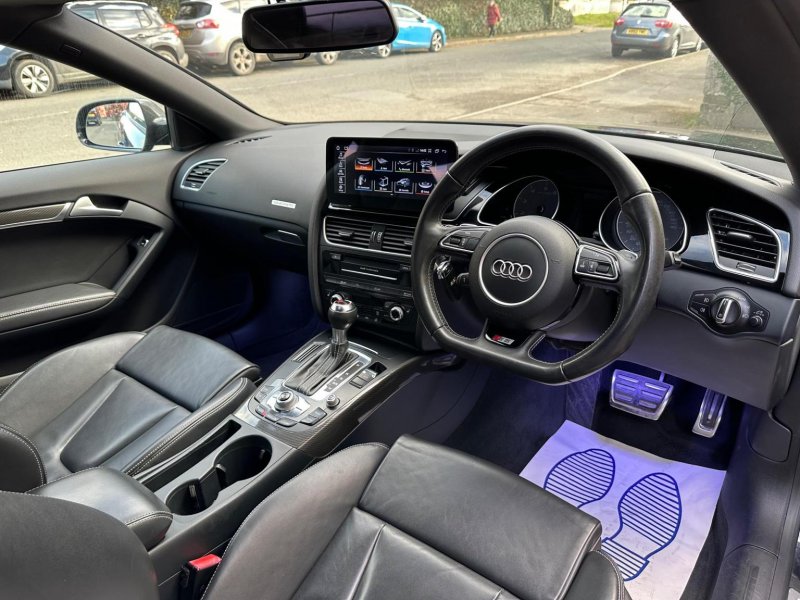 AUDI S5