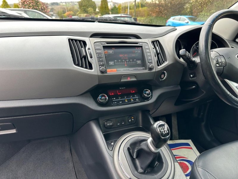 KIA SPORTAGE