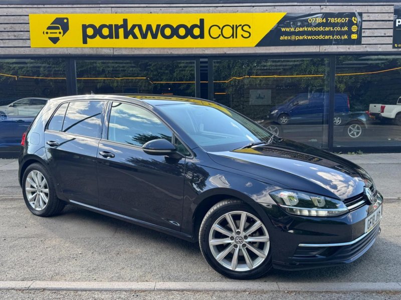 View VOLKSWAGEN GOLF 1.6 TDI S Euro 6 (s/s) 5dr
