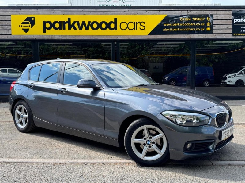 BMW 1 SERIES