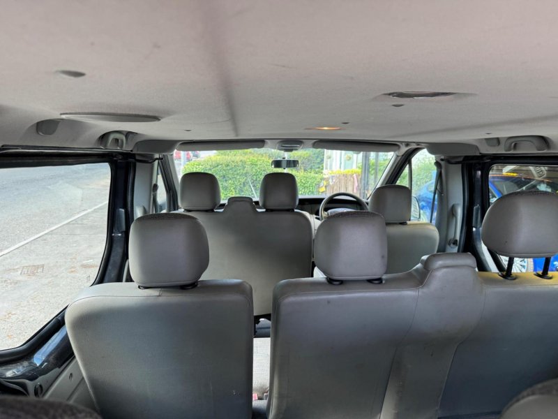RENAULT TRAFIC