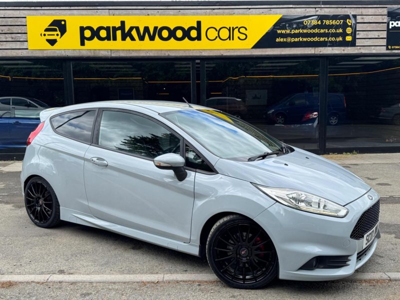 View FORD FIESTA 1.6T EcoBoost ST-200 Euro 6 3dr