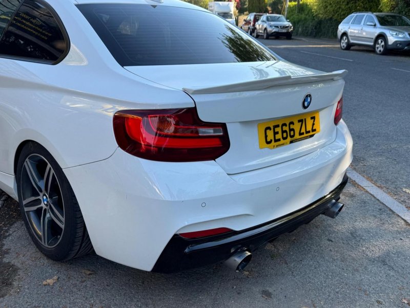 BMW 2 SERIES