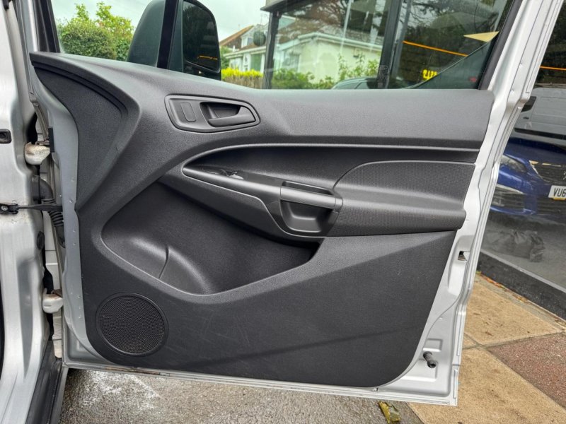 FORD TRANSIT CONNECT