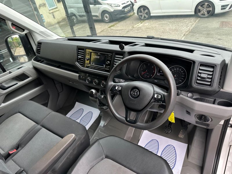 VOLKSWAGEN CRAFTER