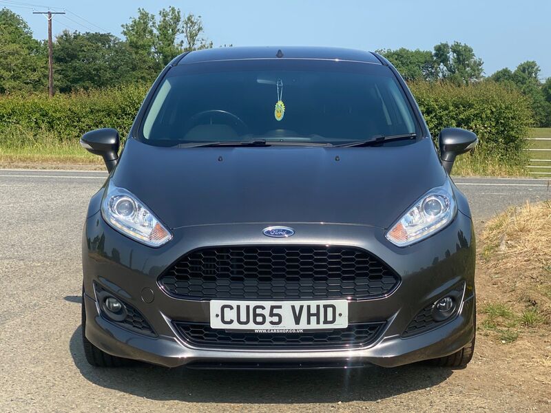 View FORD FIESTA 1.0T EcoBoost Zetec S Euro 6 (s/s) 3dr