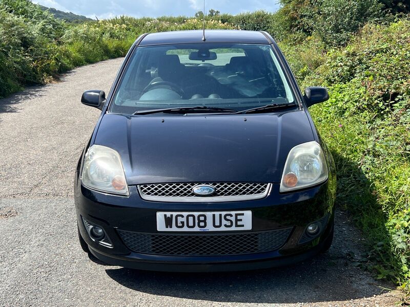 View FORD FIESTA 1.4 Zetec Blue Edition 5dr