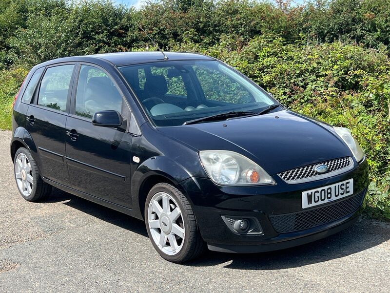View FORD FIESTA 1.4 Zetec Blue Edition 5dr